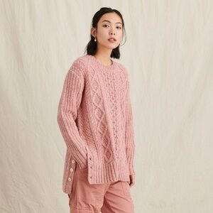 Alex Mill Button Side Aran Cable Knit Merino Wool Sweater in Dried Rose